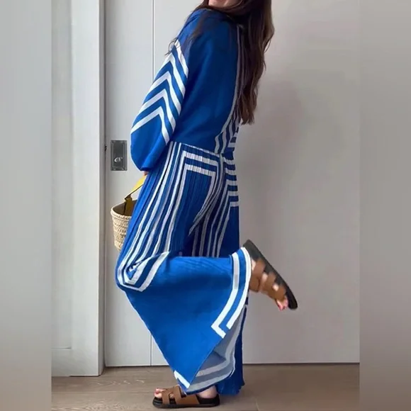 Commense Blue and White Striped Wide-Leg 2 piece set - Picture 3 of 5